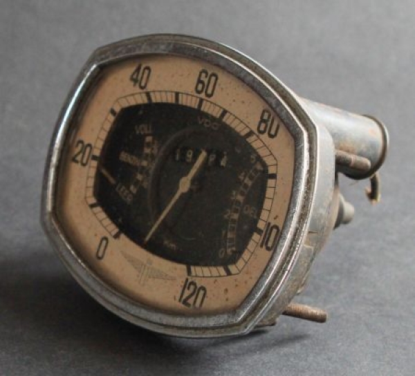 Adler Trumpf Junior VDO Speedometer 1935 with Logo (9609)